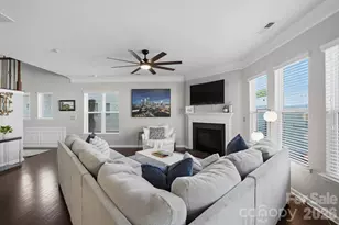 1827 Royal Gorge Ave, Charlotte, NC 28210 - Photo 4