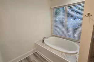 7401 Mariner Cove Dr, Cornelius, NC 28031 - Photo 14