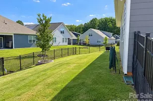110 Sari St, Troutman, NC 28166 - Photo 20
