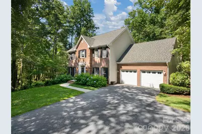 306 Red Fox Circle, Asheville, NC 28803 - Photo 2