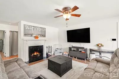 2000 Clay Street, Kannapolis, NC 28083 - Photo 6