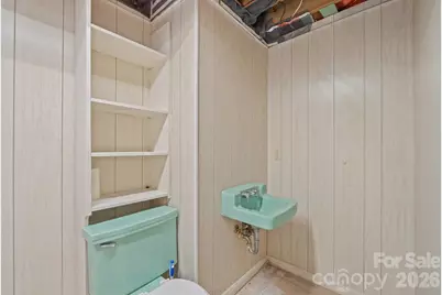 220 30th Avenue NW, Hickory, NC 28601 - Photo 40