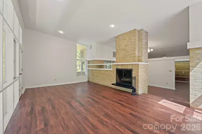 220 30th Avenue NW, Hickory, NC 28601 - Photo 14