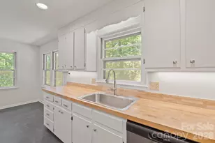220 30th Ave NW, Hickory, NC 28601 - Photo 38