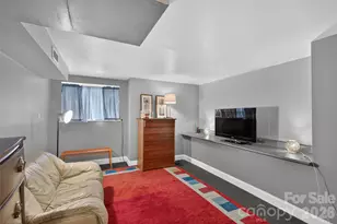 70 St Dunstans Cir, Asheville, NC 28803 - Photo 28