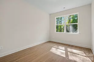 1538 34th Ave Ln NE, Hickory, NC 28601 - Photo 12