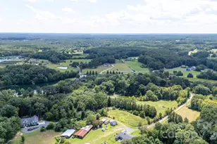 1101 Sleepy Hollow Rd, Midland, NC 28107 - Photo 6