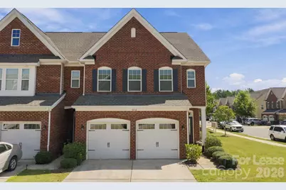 113 Clarendon Street #E, Mooresville, NC 28117 - Photo 2