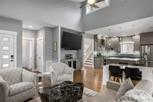 10 Birdhouse Row, Asheville, NC 28801 - Photo 6