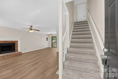 6240 Round Hill Road, Charlotte, NC 28211 - Photo 4