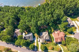 108 Hidden Pines Dr, Mount Holly, NC 28120 - Photo 2