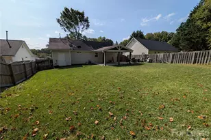 3017 Lynworth Pl, Charlotte, NC 28212 - Photo 16