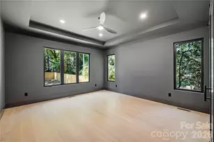 1433 N Sharon Amity Rd, Charlotte, NC 28211 - Photo 14