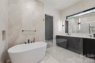 1433 N Sharon Amity Rd, Charlotte, NC 28211 - Photo 18