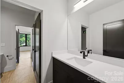 1433 N Sharon Amity Road, Charlotte, NC 28211 - Photo 30