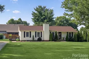 708 Langtree Rd, Mooresville, NC 28117 - Photo 1