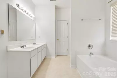 3618 Sipes Lane, Charlotte, NC 28269 - Photo 20