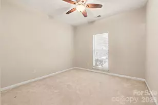 3618 Sipes Ln, Charlotte, NC 28269 - Photo 12