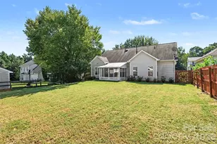 3618 Sipes Ln, Charlotte, NC 28269 - Photo 26
