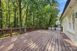 9112 Hinson Dr, Charlotte, NC 28105 - Photo 10