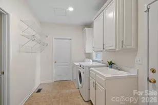 390 Robinson Rd, Mooresville, NC 28117 - Photo 16