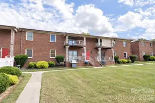 2102 S Main St, Kannapolis, NC 28081 - Photo 2