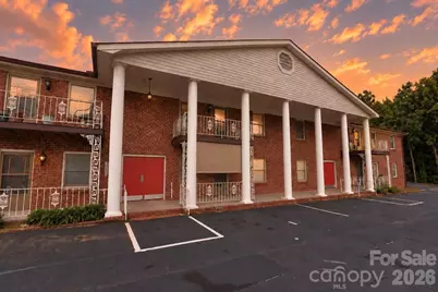 2102 S Main Street, Kannapolis, NC 28081 - Photo 1