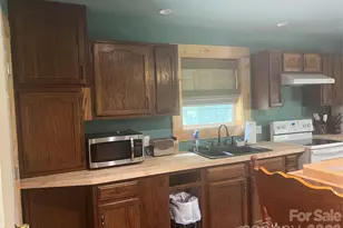 201 S Face Ln, Burnsville, NC 28714 - Photo 34