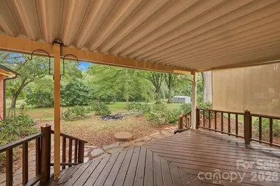 1536 Nottingham Drive, Newton, NC 28658 - Photo 28
