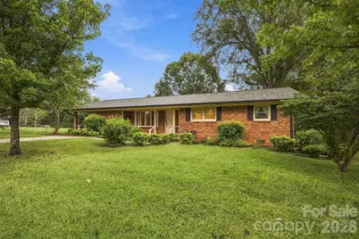 1536 Nottingham Drive, Newton, NC 28658 - Photo 32