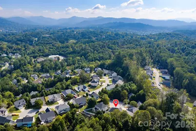 9 Carraway Court, Asheville, NC 28804 - Photo 4
