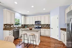 9 Carraway Ct, Asheville, NC 28804 - Photo 10