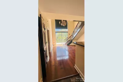300 W 5th Street, Charlotte, NC 28202 - Photo 2
