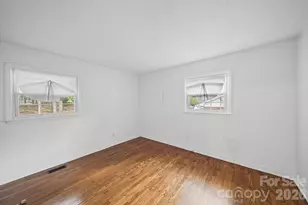 1435 Green Cir Dr, Gastonia, NC 28054 - Photo 18
