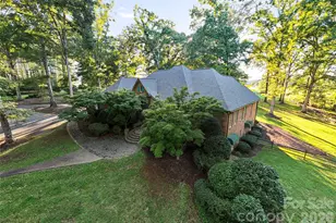 201 Hughes Cr Rd, Columbus, NC 28722 - Photo 4