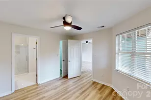 525 Olmsted Park Pl, Charlotte, NC 28203 - Photo 18