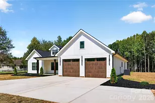106 Blackley Cir, Shelby, NC 28152 - Photo 2