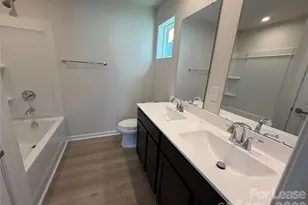 6121 Bridle Crk Dr, Charlotte, NC 28214 - Photo 10