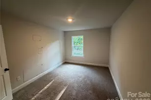 552 Carolyn Ln, Charlotte, NC 28213 - Photo 18