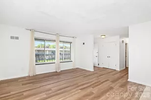 3010 Crosby Rd, Charlotte, NC 28211 - Photo 4