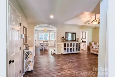 1740 29th Avenue Place NE, Hickory, NC 28601 - Photo 8