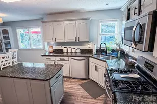 1740 29th Ave Pl NE, Hickory, NC 28601 - Photo 12