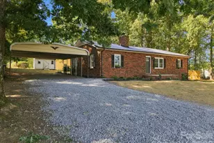 3231 Frazier Dr, Claremont, NC 28610 - Photo 32