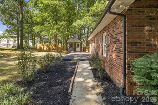 3231 Frazier Dr, Claremont, NC 28610 - Photo 36
