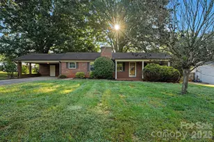 1204 Fulton Dr, Statesville, NC 28677 - Photo 2