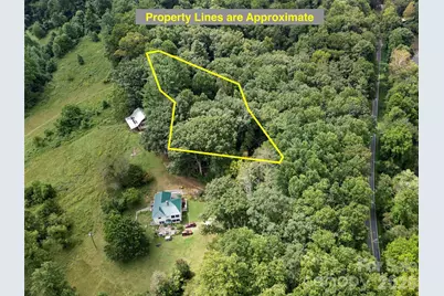9999 Royal Knoll Drive, Hendersonville, NC 28792 - Photo 10