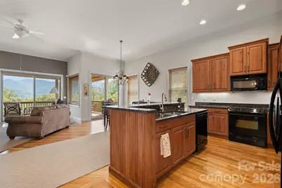 18 Champion Court, Waynesville, NC 28786 - Photo 14