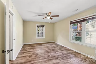 8521 Castle Pine Court, Charlotte, NC 28226 - Photo 12