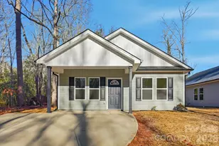 212 Bennett St, Wadesboro, NC 28170 - Photo 2
