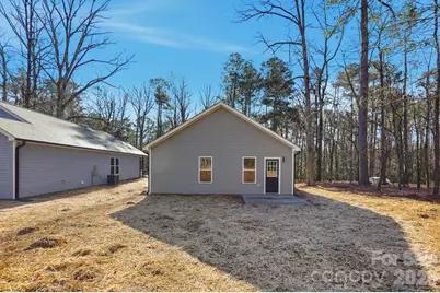 210 Bennett Street, Wadesboro, NC 28170 - Photo 24